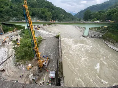 Strom aus Wasserkraft beim Teesta VI Hydro Electric Projekt in Indien von Bauer Spezialtiefbau